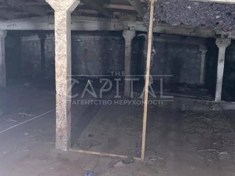 комерційна за адресою Гетьманская, 2а