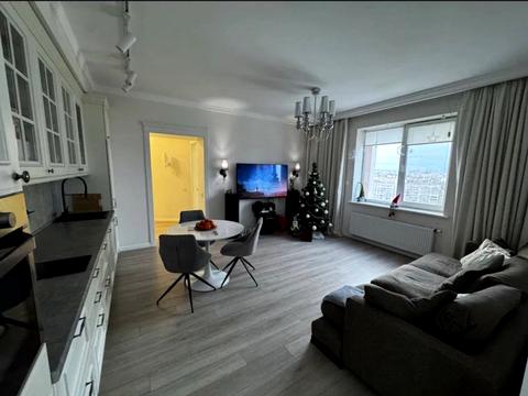 квартира за адресою Херсонська вул., 9-Б