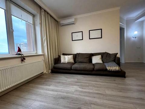 квартира за адресою Херсонська вул., 9-Б