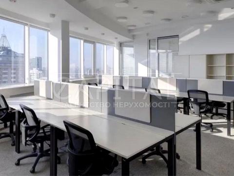 коммерческая по адресу Леси Украинки бульв., 23