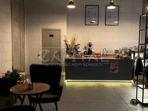 коммерческая по адресу Паркова ул., 40