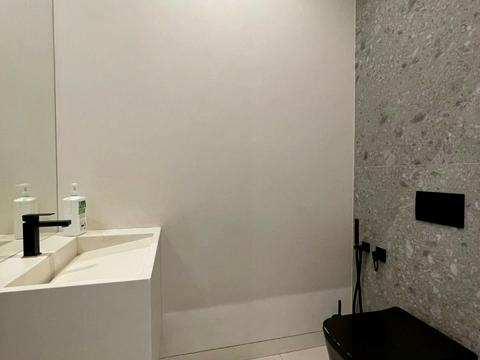 коммерческая по адресу Михаила Максимовича ул. (Трутенко Онуфрия), 28-Е