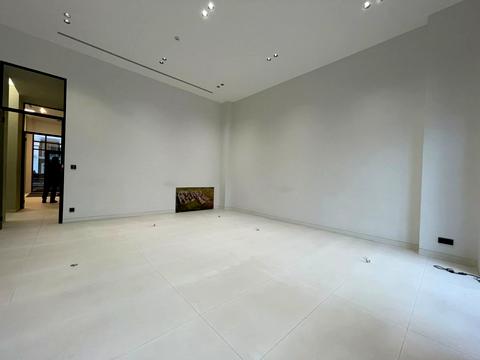 коммерческая по адресу Михаила Максимовича ул. (Трутенко Онуфрия), 28-Е