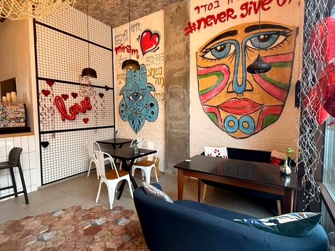 коммерческая по адресу Челюскина ул., 10