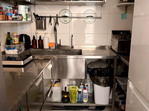 коммерческая по адресу Челюскина ул., 10