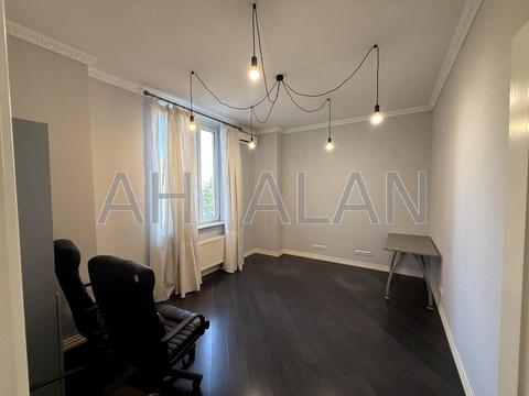 коммерческая по адресу Павла Тычины просп., 18-Б