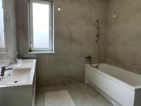 дом по адресу Табла, 8