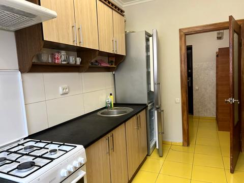 квартира за адресою Олени Теліги вул., 4