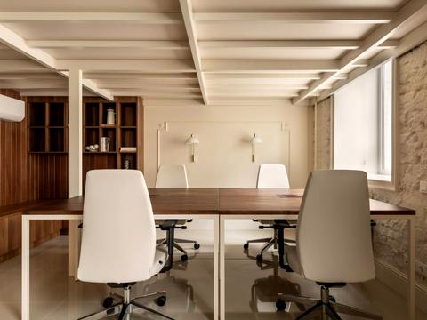 коммерческая по адресу Саксаганского ул., 33-35