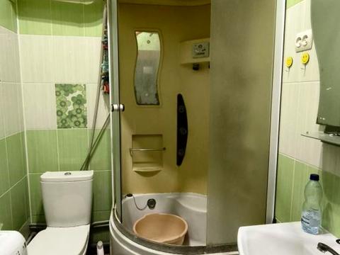 квартира за адресою Залізнична вул., 18а