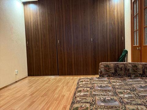 квартира за адресою Любомира Гузара просп. (Космонавта Комарова), 12