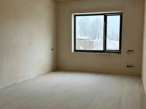 будинок за адресою Квітнева