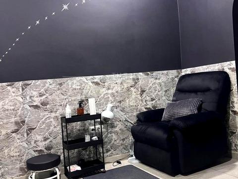 комерційна за адресою Лондонська вул. (Пітерська), 7