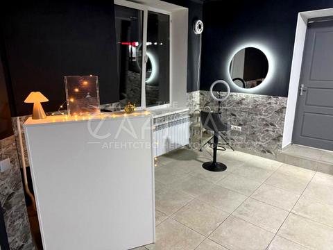 комерційна за адресою Лондонська вул. (Пітерська), 7