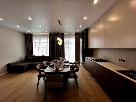 дом по адресу Дружбы бульв., 13