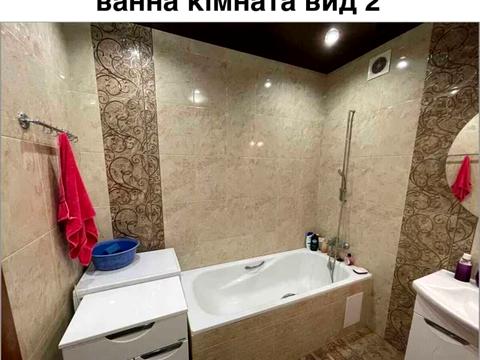 квартира за адресою Лебединська вул., 3