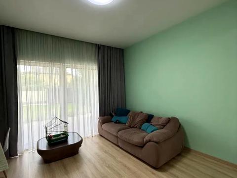 будинок за адресою Окружна