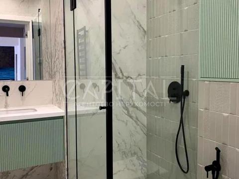 дом по адресу с. Вишенки, вул. Квітуча