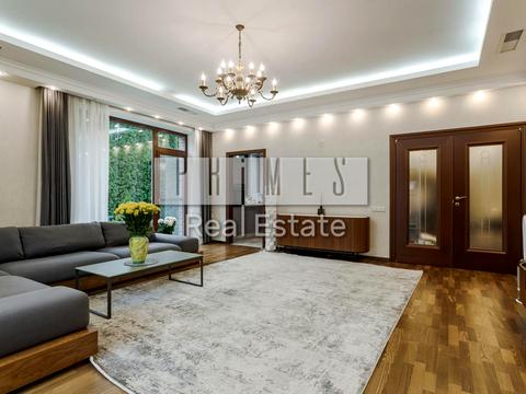 будинок за адресою Лісова