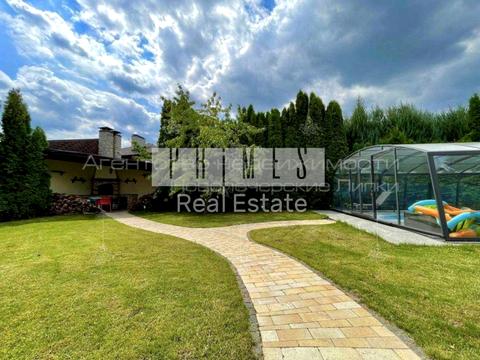 будинок за адресою Лісова