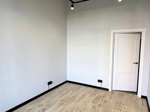 коммерческая по адресу Родини Крістерів ул., 16