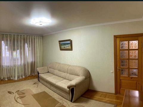 квартира за адресою Архітектора Старова вул., 4