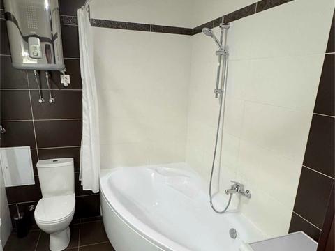 квартира за адресою Володимира Івасюка просп. (Героїв Сталінграду), 2-Д