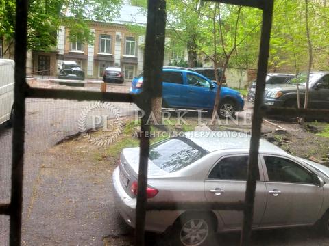 комерційна за адресою Антоновича вул. (Горького), 12