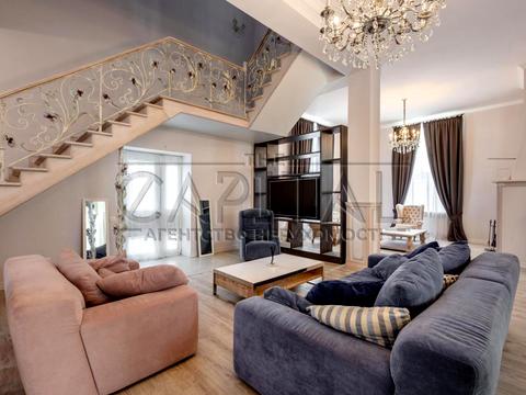 будинок за адресою смт. Козин, Старокиївська вул., 2