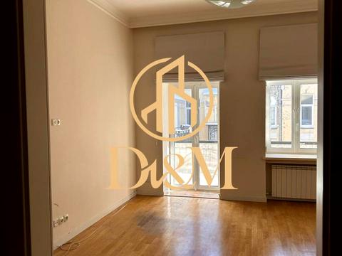 комерційна за адресою Євгена Чикаленка вул. (Пушкінська), 21-Б