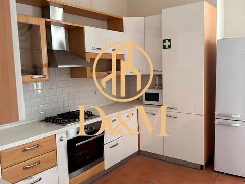 комерційна за адресою Євгена Чикаленка вул. (Пушкінська), 21-Б