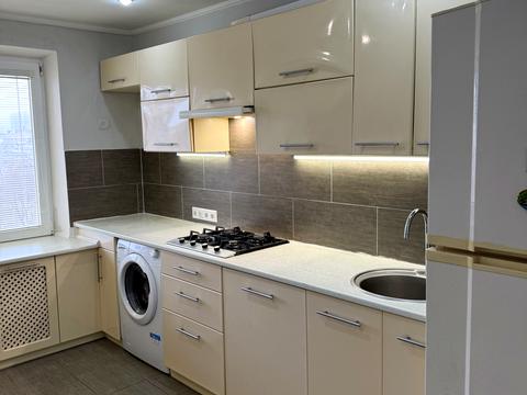 квартира за адресою Героїв просп., 21