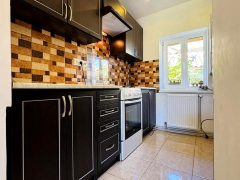 будинок за адресою 50-річчя Воз'єднання