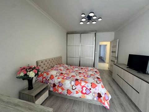 квартира за адресою Олександра Довженка вул., 37