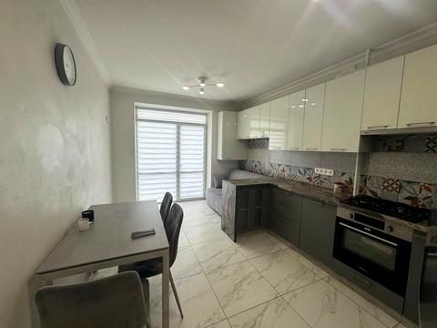 квартира за адресою Олександра Довженка вул., 37