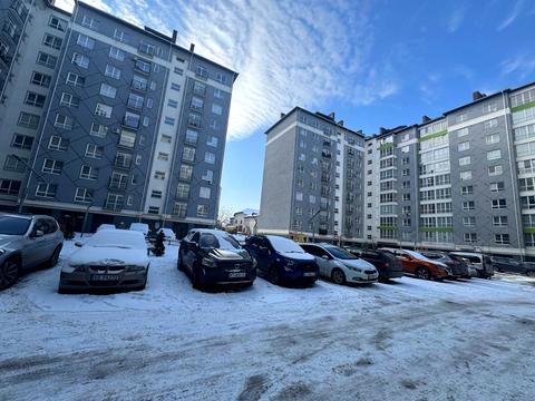 квартира за адресою Олександра Довженка вул., 37