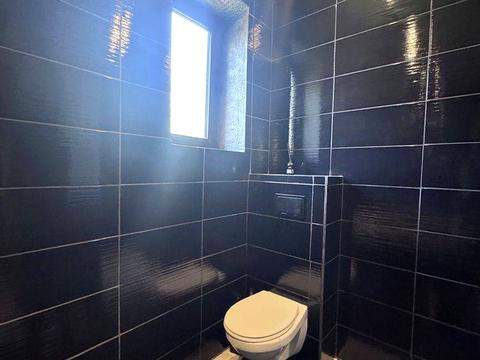 квартира за адресою Дніпро, Новоселівська вул., 10