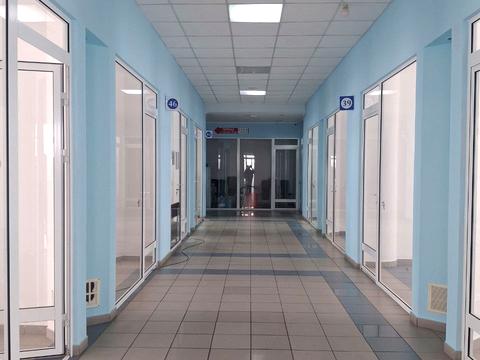 комерційна за адресою Ринок вул., 1