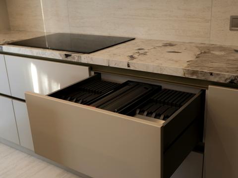 дом по адресу Олександра Попадинця ул., 30