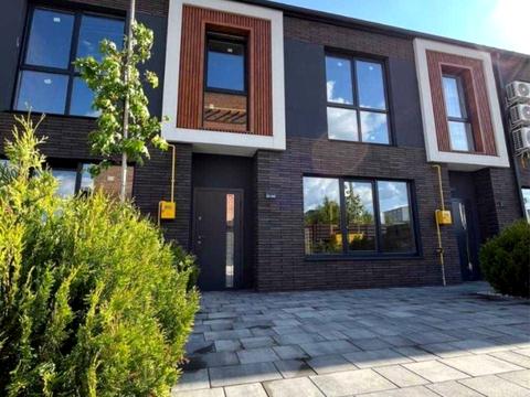 будинок за адресою Приозерна вул., 95