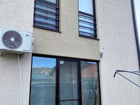 будинок за адресою Коритнянська вул.