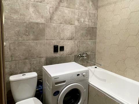 квартира за адресою Богоявленська вул. (Черняка), 4