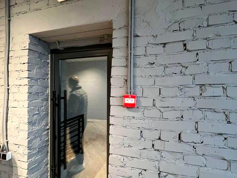 комерційна за адресою Дорожна, 58