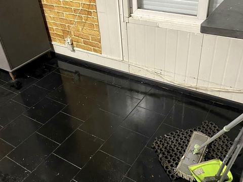 коммерческая по адресу Венская ул. (Дмитрия Карбышева), 4