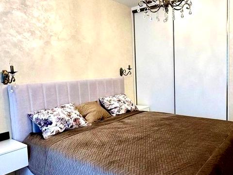 квартира за адресою Олександра Олеся вул., 2-Б