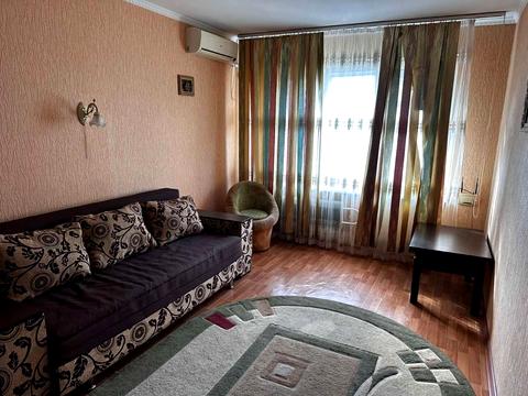 квартира за адресою Академіка Корольова вул., 79/1