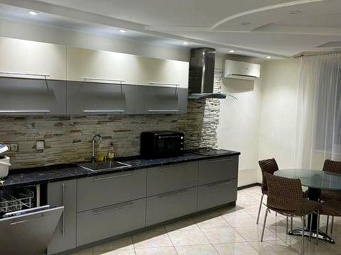 квартира за адресою Вишняківська вул., 13