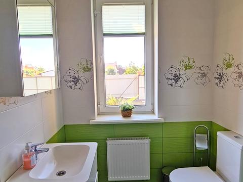 будинок за адресою с. Погреби, Яблунева