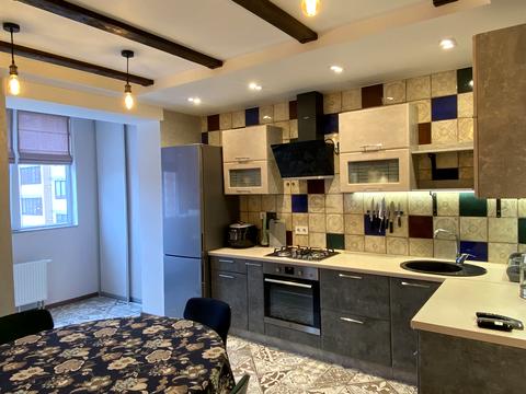 квартира за адресою смт. Слобожанське, Співдружності вул., 1