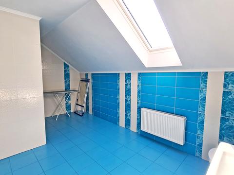 будинок за адресою с. Погреби, Яблунева